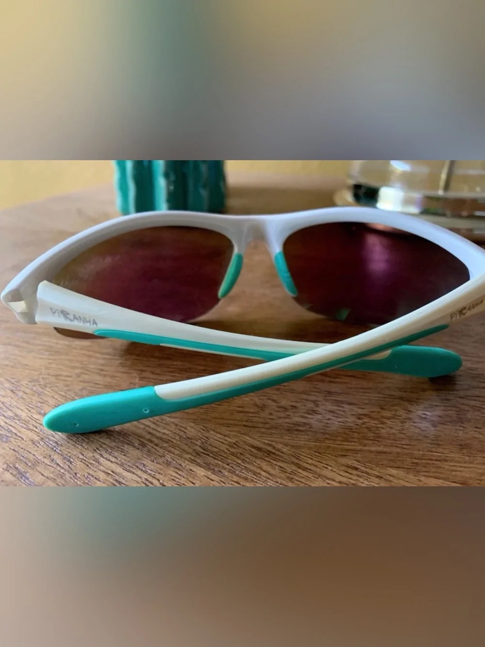 Vintage Piranha Women’s Polarized Sunglasses Sporty Gorp y2k Turquoise htf